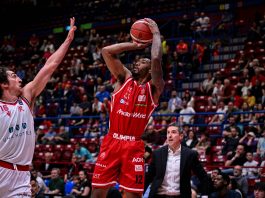 Olimpia supera Reggio Emilia