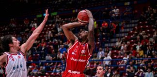 Olimpia supera Reggio Emilia