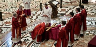 Perdono, speranza e libertà rivelano la gloria di Dio, la Passione in Duomo