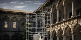 In Statale il colosso di 10 metri di Simone Micheli per il Fuorisalone