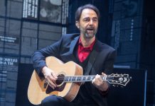 Gaber – Mi fa male il mondo, Neri Marcorè al Carcano da martedì 12 a domenica 17