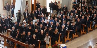 Tanti calciatori, vip e gente comune per i funerali di Beccalossi a Brescia