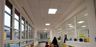 Milano, bando arredi innovativi 2026/2027: 594mila euro per rinnovare le scuole