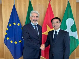 Lombardia/Vietnam, Cattaneo incontra delegazione di Hanoi: opportunità per le imprese su industria 4.0, automazione e trasporti Lombardia Vietnam cooperazione economica