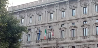 Comune di Milano, manovra da 32 milioni per il personale