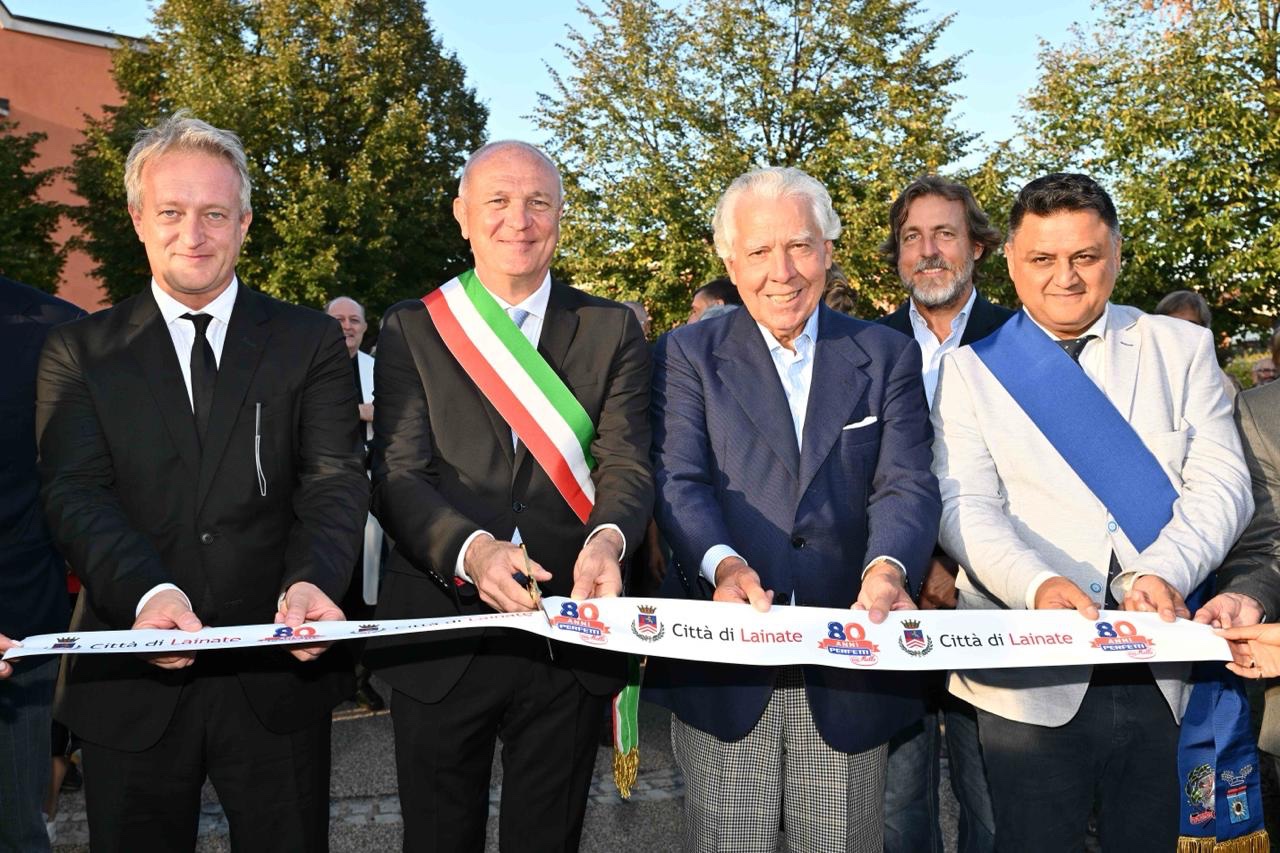 taglio del nastro - Van Melle
