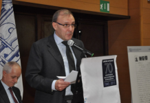Marco Accornero: «I giovani che hanno spaccato le vetrine incontrino i lavoratori colpiti»