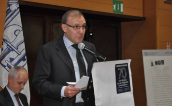 Marco Accornero: «I giovani che hanno spaccato le vetrine incontrino i lavoratori colpiti»