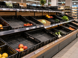Blocchi dei tir, aziende in allarme: Rummo ferma la produzione e i supermercati riducono le consegne